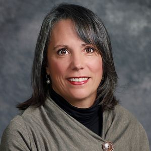 Headshot of Dr. Susan Canizares of Learning Care Group. 