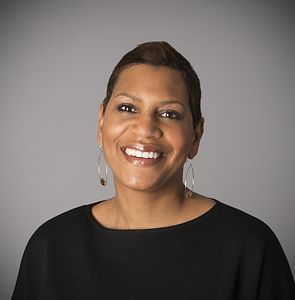 Headshot for Lisa Ross, President, Edelman Washington, DC, and a speaker at Partnership for a Healthier America's 2018 Innovating a Healthier Future Summit, May 2-4 in Washington, DC.