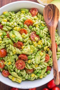 green pasta with veggies