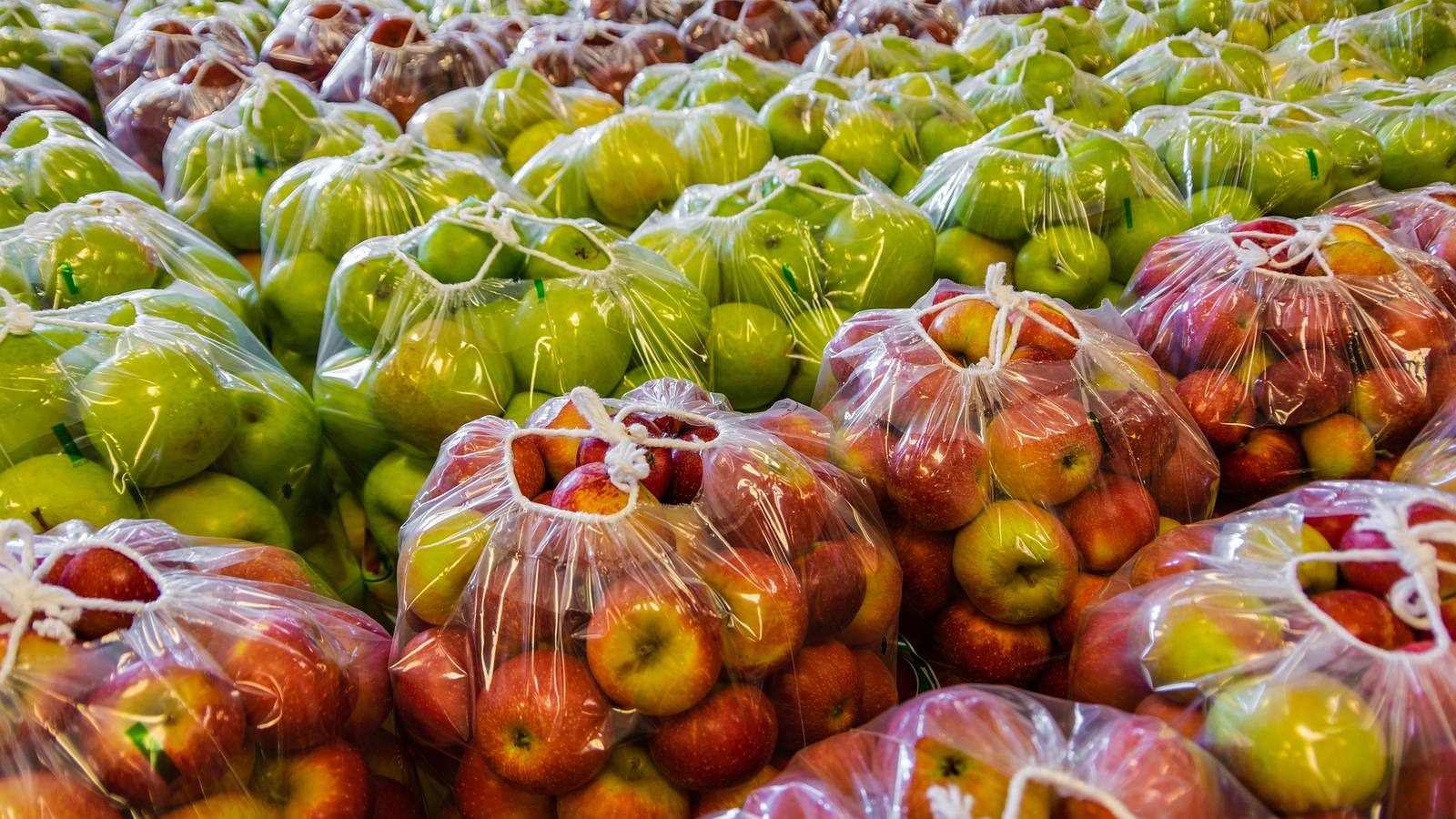 Image of apples ready to be delivered to grocery or convenience store.