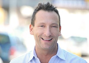 Headshot for David McInerney, Co-Founder and Chief Food Adventurer at FreshDirect, and a speaker at Partnership for a Healthier America's 2018 Innovating a Healthier Future Summit. 
